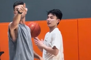 极速WNBA洛杉矶火花vs印第安纳狂热在线观看_极速WNBA洛杉矶火花vs印第安纳狂热在线观看在线观看_免费看直播