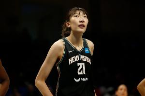 重磅中乙兰州陇原竞技vs泰安天贶jrs直播_重磅中乙兰州陇原竞技vs泰安天贶jrs直播在线观看_免费看直播