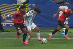 今日U17男篮世界杯加拿大U17男篮vs法国U17男篮进球集锦_今日U17男篮世界杯加拿大U17男篮vs法国U17男篮进球集锦在线观看_免费看直播